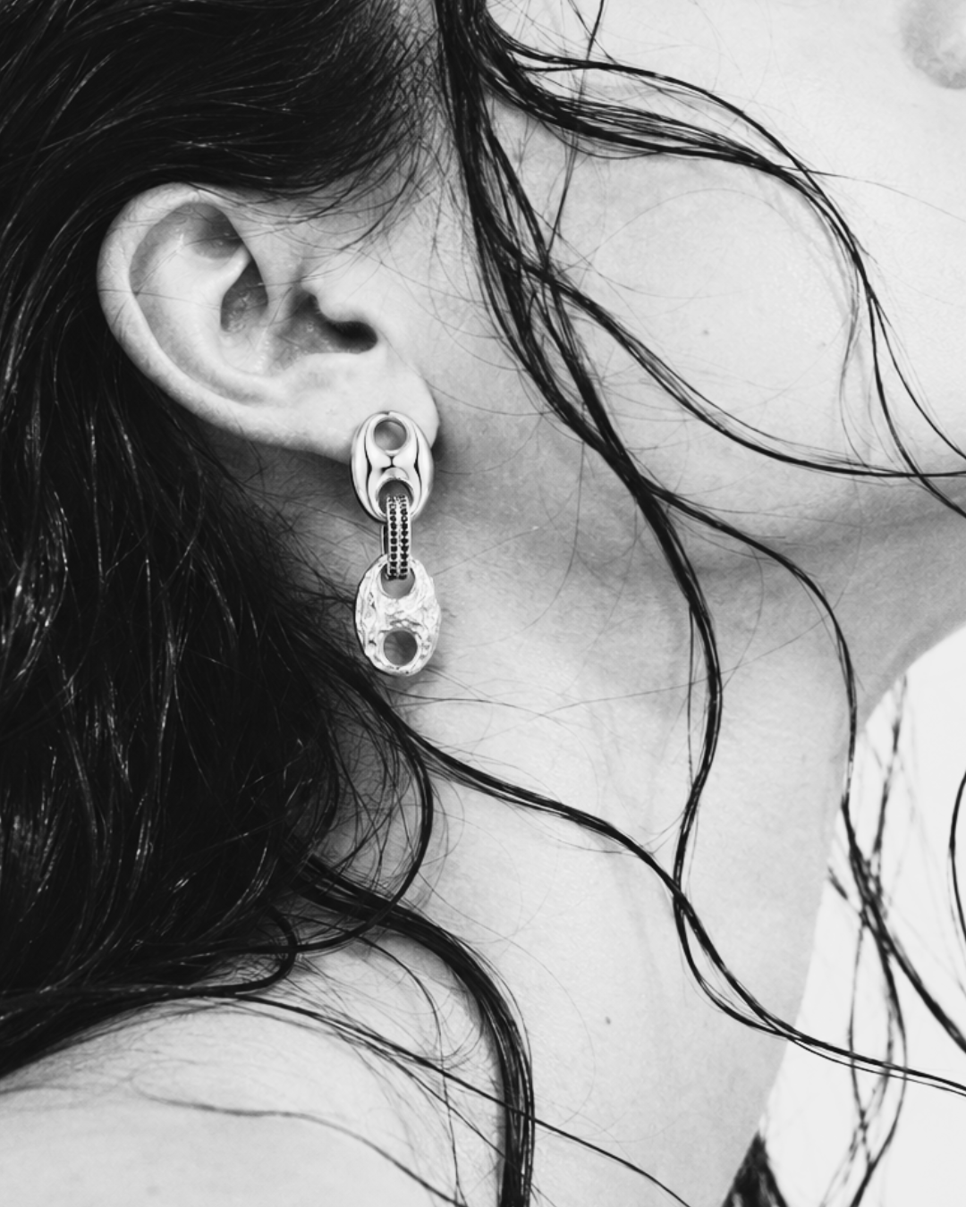 Devotion Pavé Link Earrings
