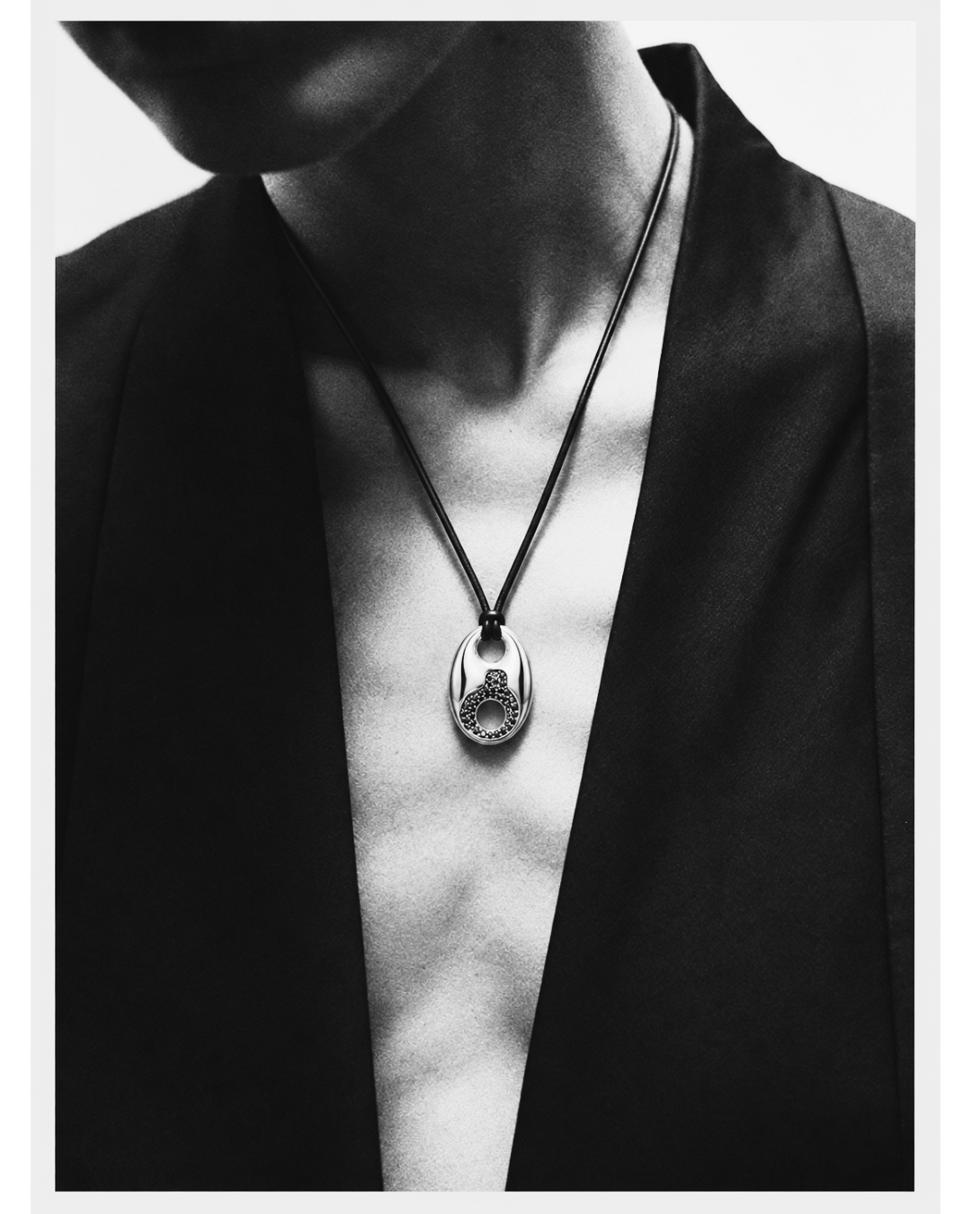 Devotion Pavé Pendant